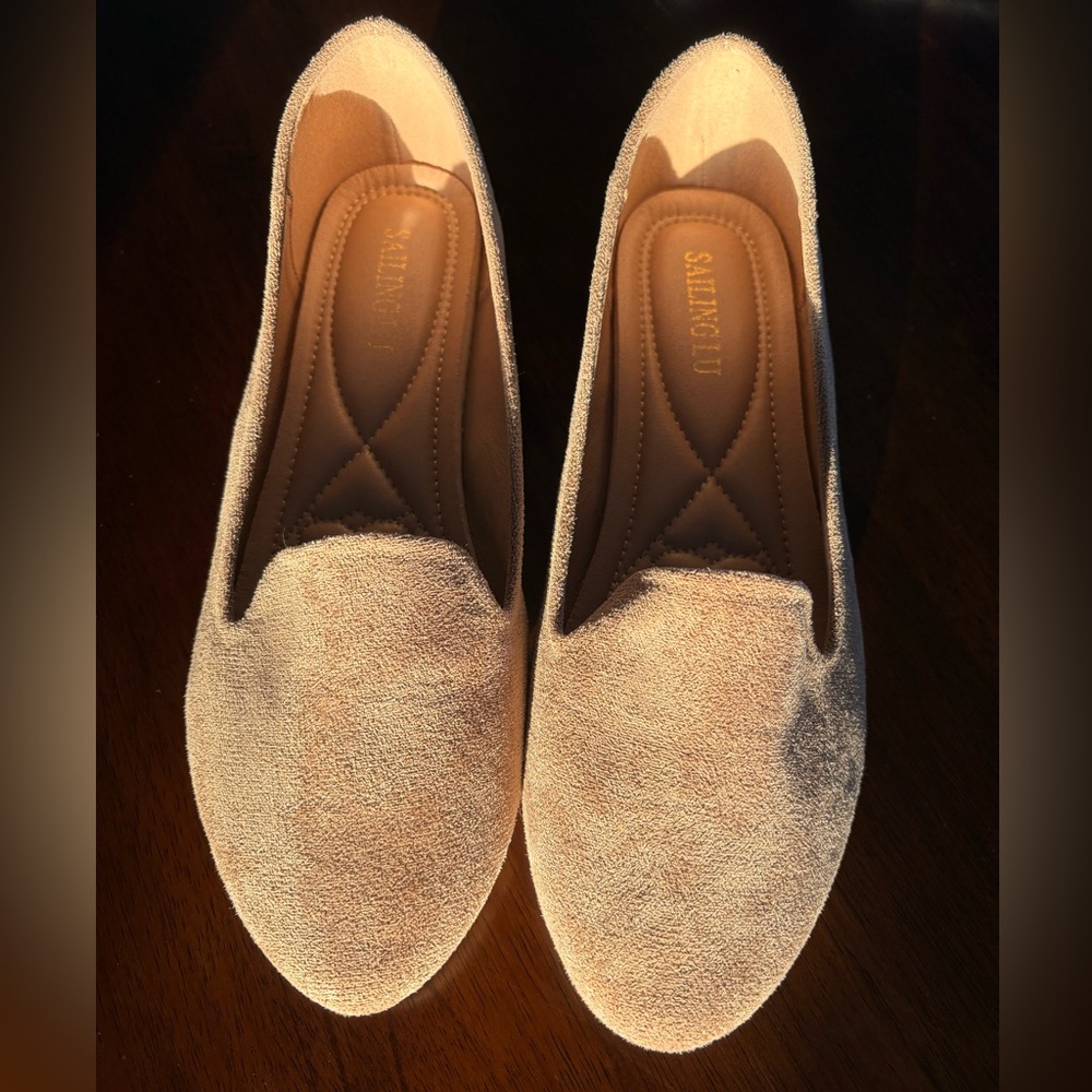 Cream Suede Flats with Streamlined Design